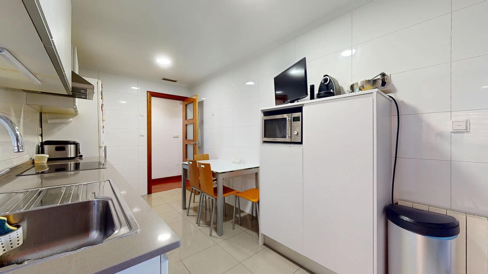 3 bedroom Apartment for sale in Elche / Elx with pool - € 339,000 (Ref: 9491588)