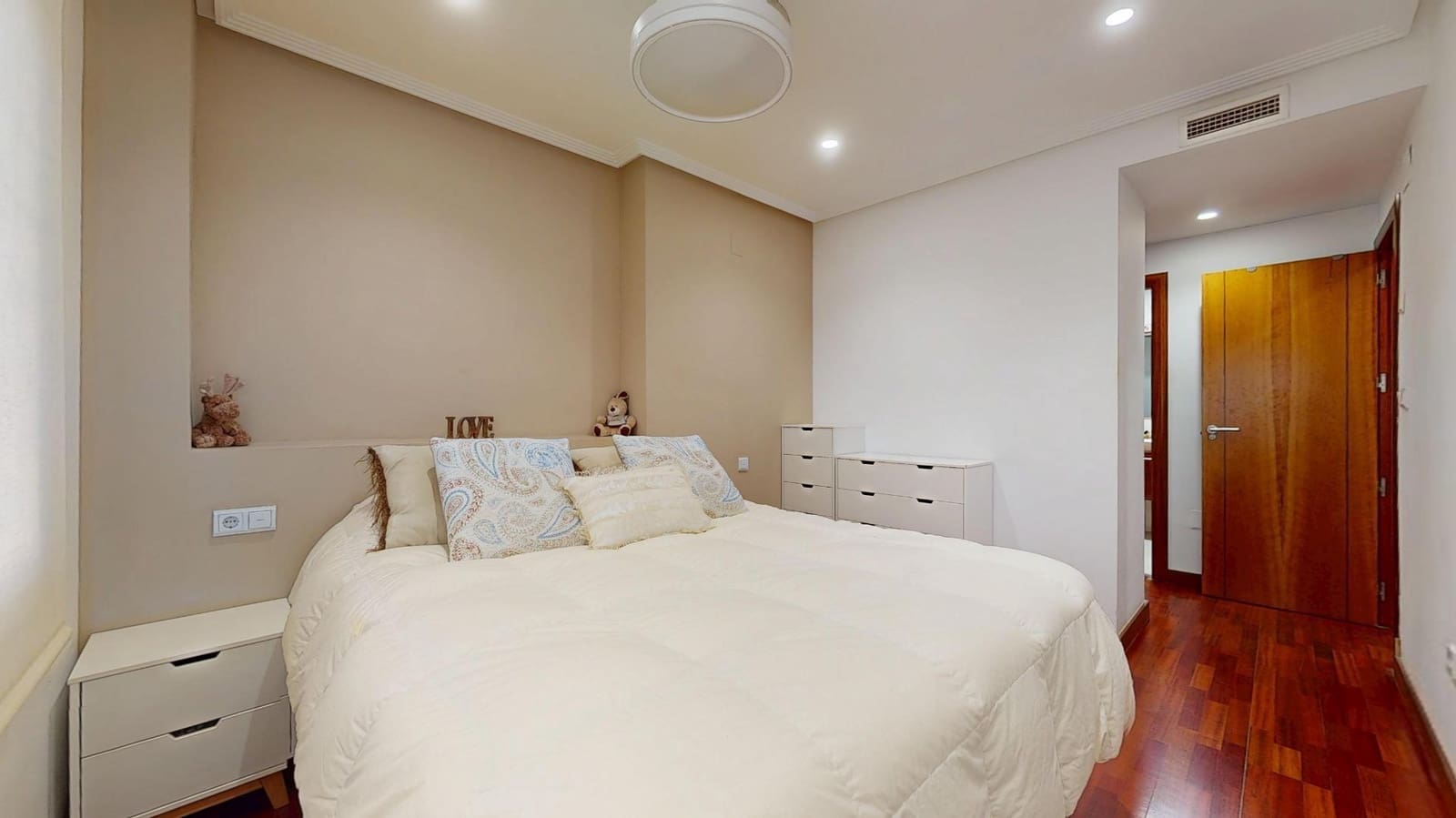 3 bedroom Apartment for sale in Elche / Elx with pool - € 339,000 (Ref: 9491588)