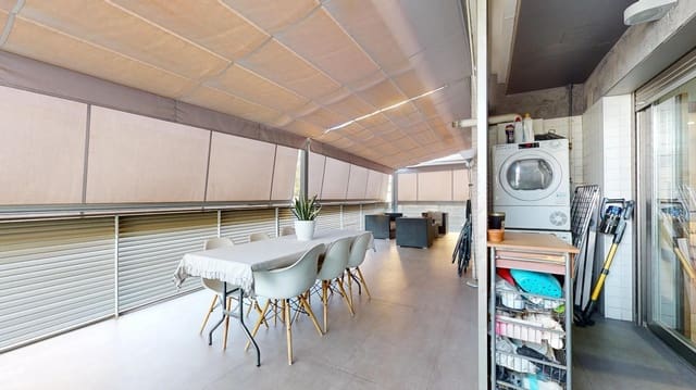 Apartamento de 3 habitaciones en Elche / Elx en venta con piscina - 339.000 € (Ref: 9491588)