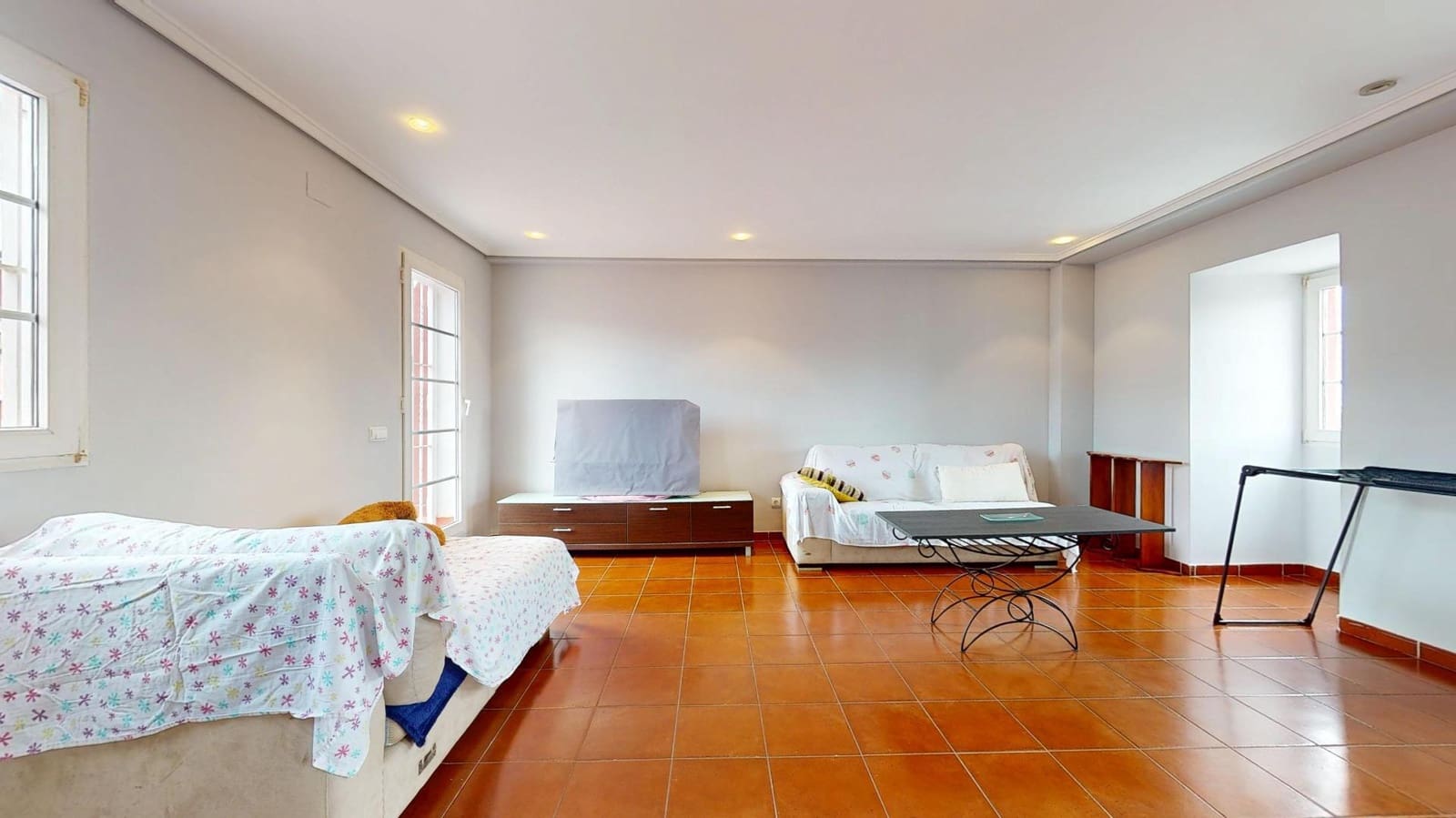 4 bedroom Bungalow for sale in Elche / Elx with pool - € 630,000 (Ref: 9825404)