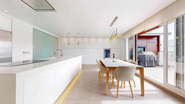5 soveværelse Penthouse til salg i Elche / Elx med garage - € 720.000 (Ref: 9929506)