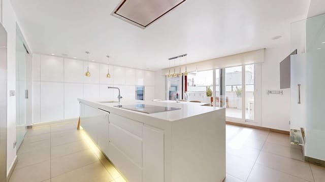 5 soveværelse Penthouse til salg i Elche / Elx med garage - € 720.000 (Ref: 9929506)
