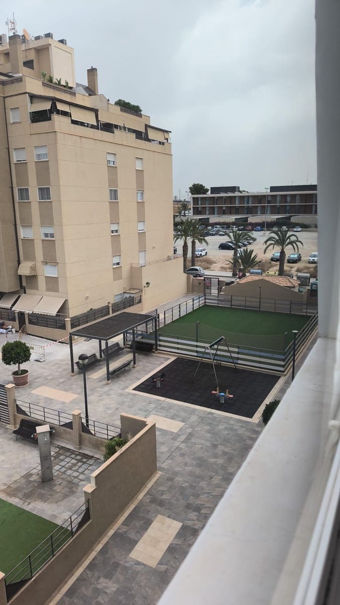 3 bedroom Flat for sale in Elche / Elx with pool garage - € 359,000 (Ref: 9963227)
