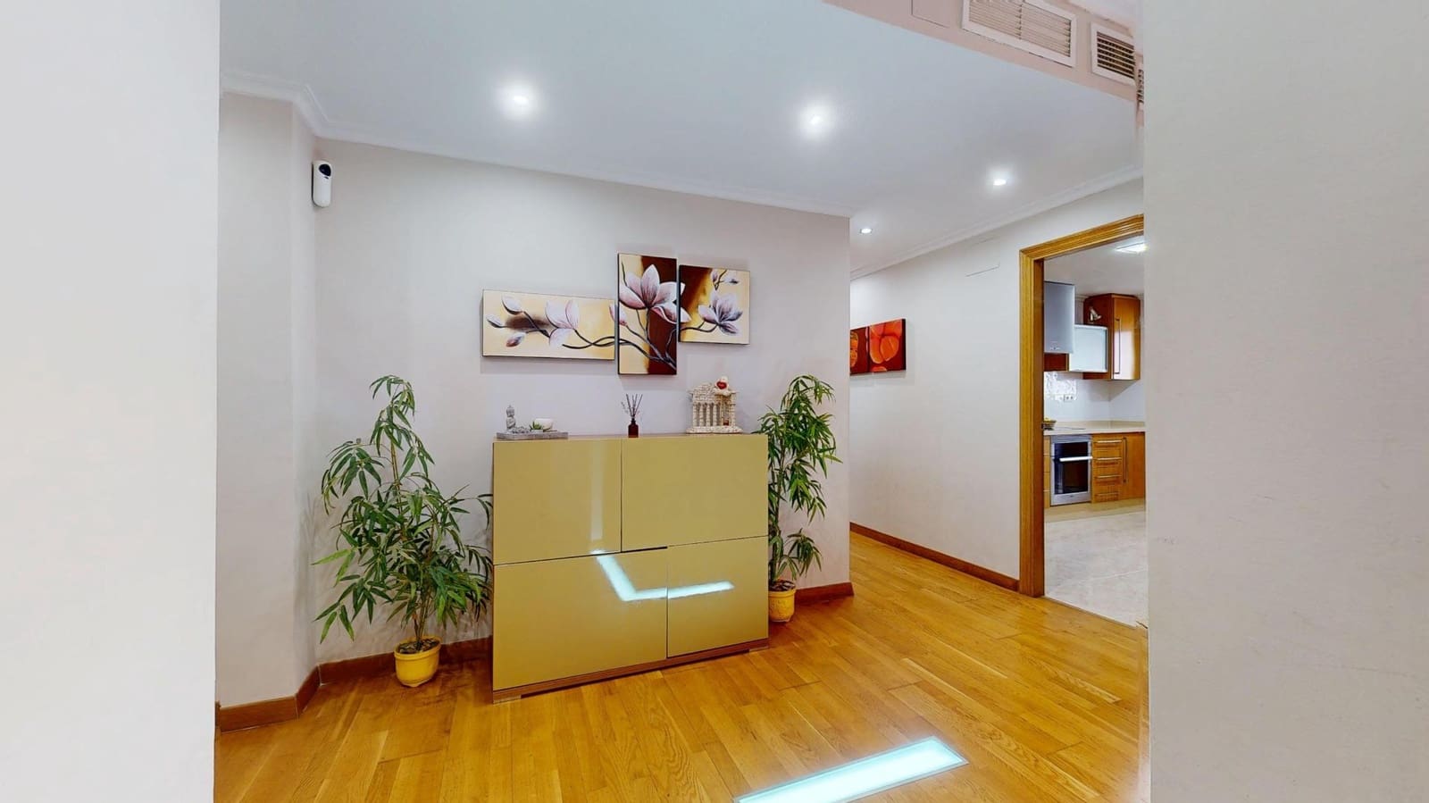 3 bedroom Flat for sale in Elche / Elx with pool garage - € 359,000 (Ref: 9963227)