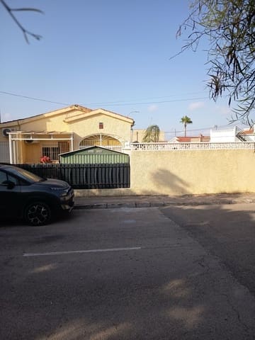 3 soveværelse Bungalow til salg i San Fulgencio med swimmingpool - € 295.000 (Ref: 9975563)
