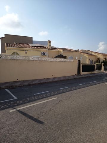 3 soveværelse Bungalow til salg i San Fulgencio med swimmingpool - € 295.000 (Ref: 9975563)