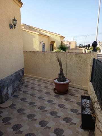 3 soveværelse Bungalow til salg i San Fulgencio med swimmingpool - € 295.000 (Ref: 9975563)