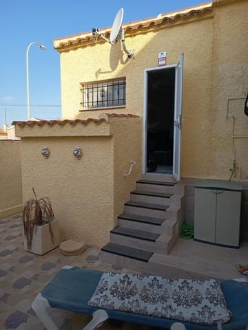 3 soveværelse Bungalow til salg i San Fulgencio med swimmingpool - € 295.000 (Ref: 9975563)