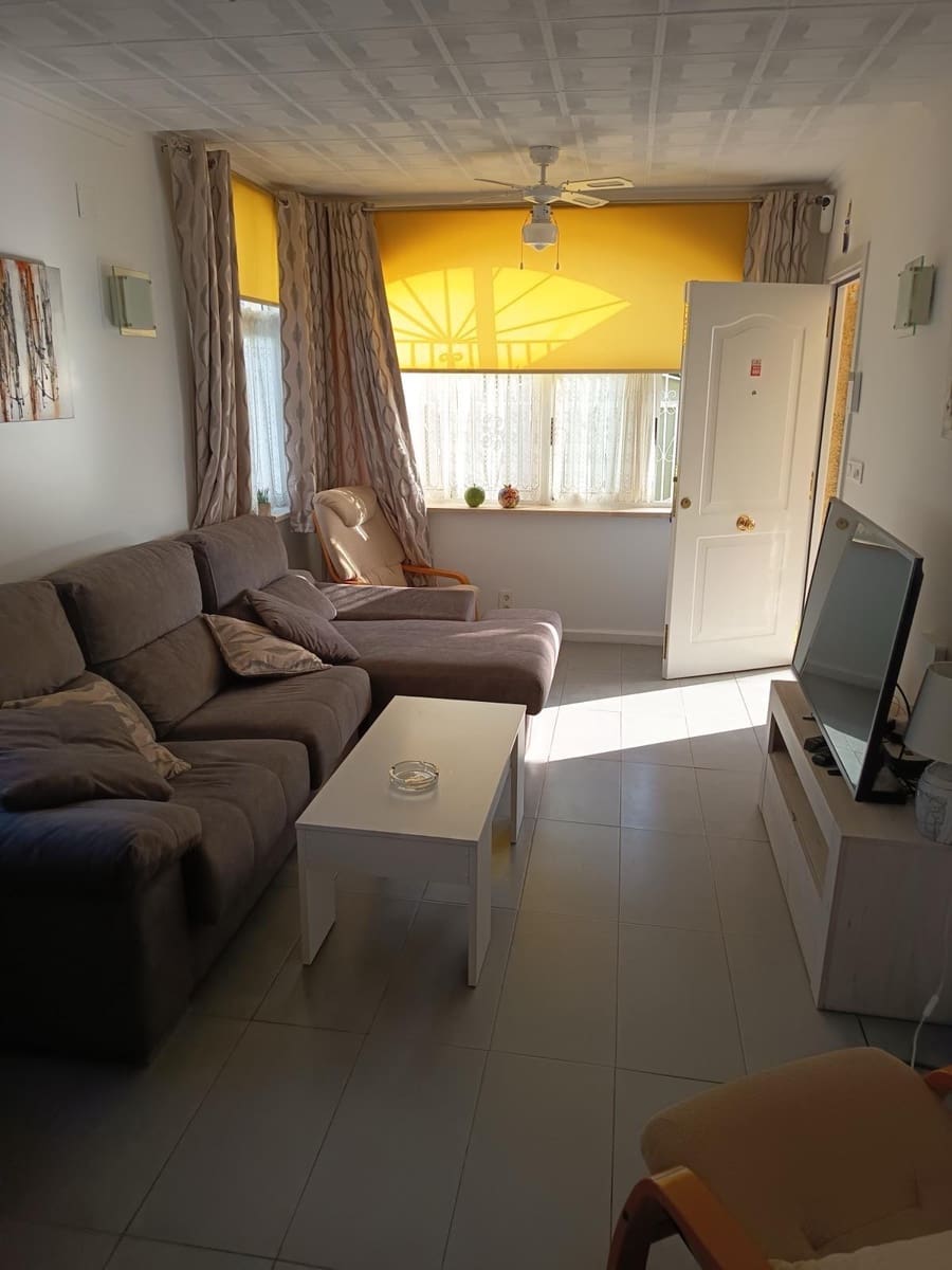 3 makuuhuone Bungalow myytävänä paikassa San Fulgencio mukana uima-altaan - 295 000 € (Ref: 9975563)