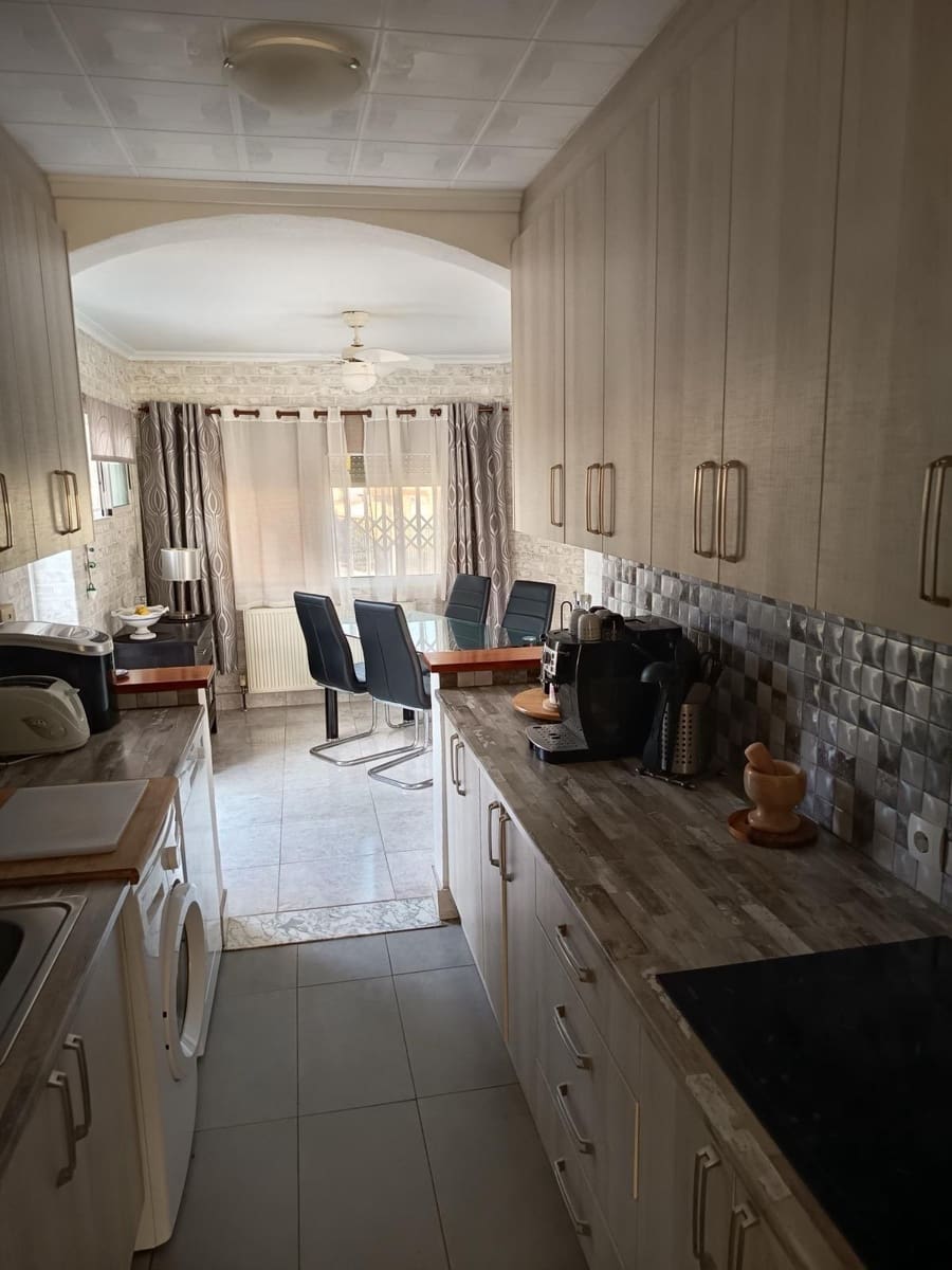 3 makuuhuone Bungalow myytävänä paikassa San Fulgencio mukana uima-altaan - 295 000 € (Ref: 9975563)