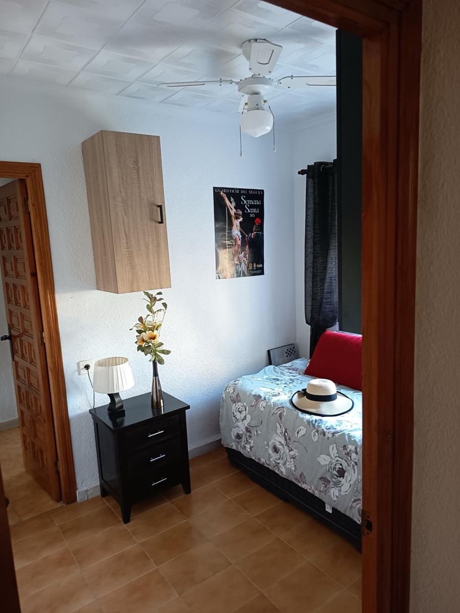 3 makuuhuone Bungalow myytävänä paikassa San Fulgencio mukana uima-altaan - 295 000 € (Ref: 9975563)