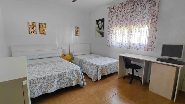 3 sypialnia Finka/Dom wiejski na sprzedaż w Villena z garażem - 215 000 € (Ref: 10041278)