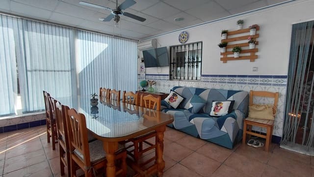 3 sypialnia Finka/Dom wiejski na sprzedaż w Villena z garażem - 215 000 € (Ref: 10041278)