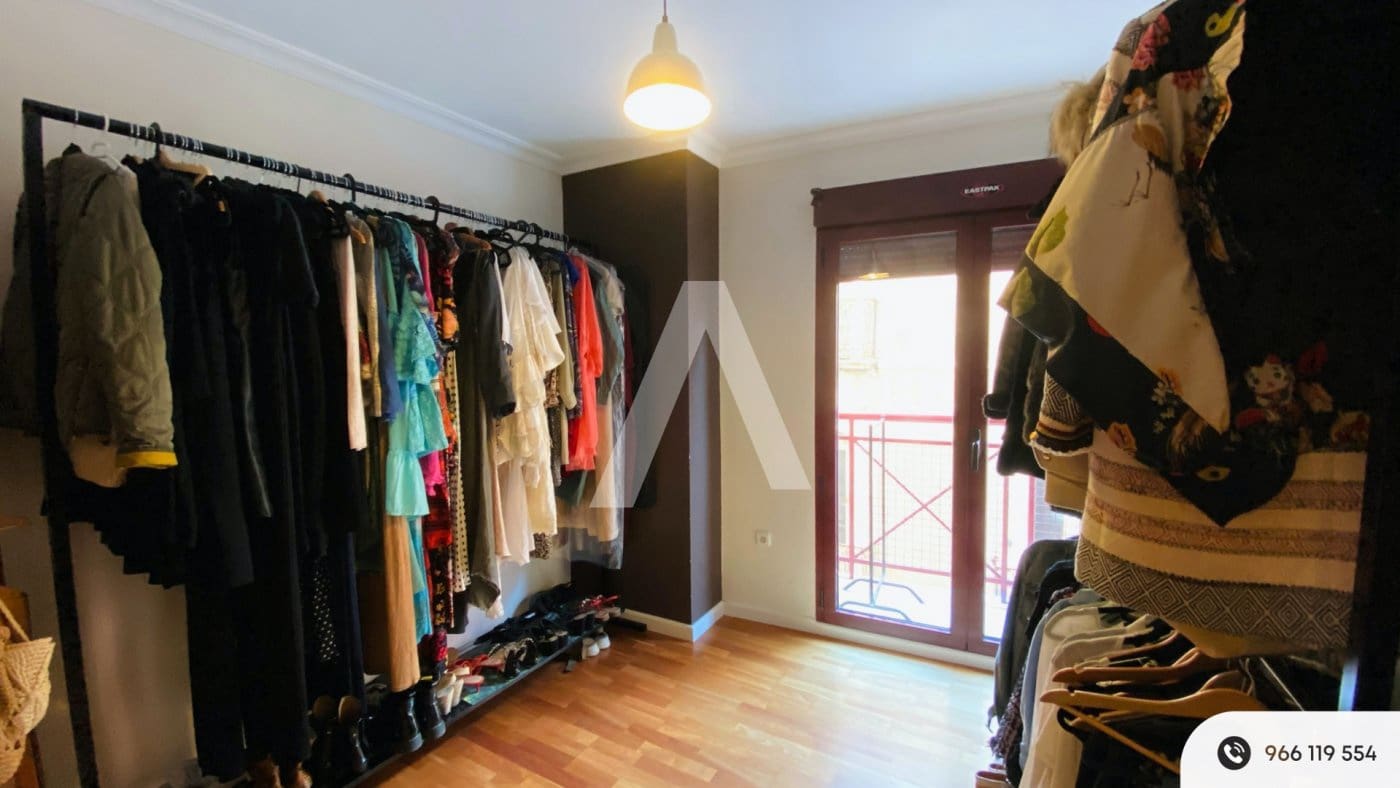 4 quarto Apartamento para venda em Villena com garagem - 280 000 € (Ref: 10086357)