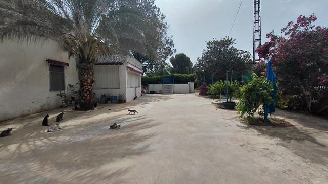 Finca/Casa Rural de 3 habitaciones en Villena en venta con piscina - 115.000 € (Ref: 10100367)