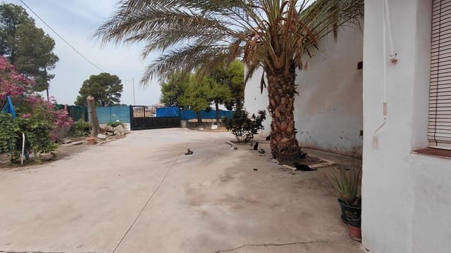 Finca/Casa Rural de 3 habitaciones en Villena en venta con piscina - 115.000 € (Ref: 10100367)