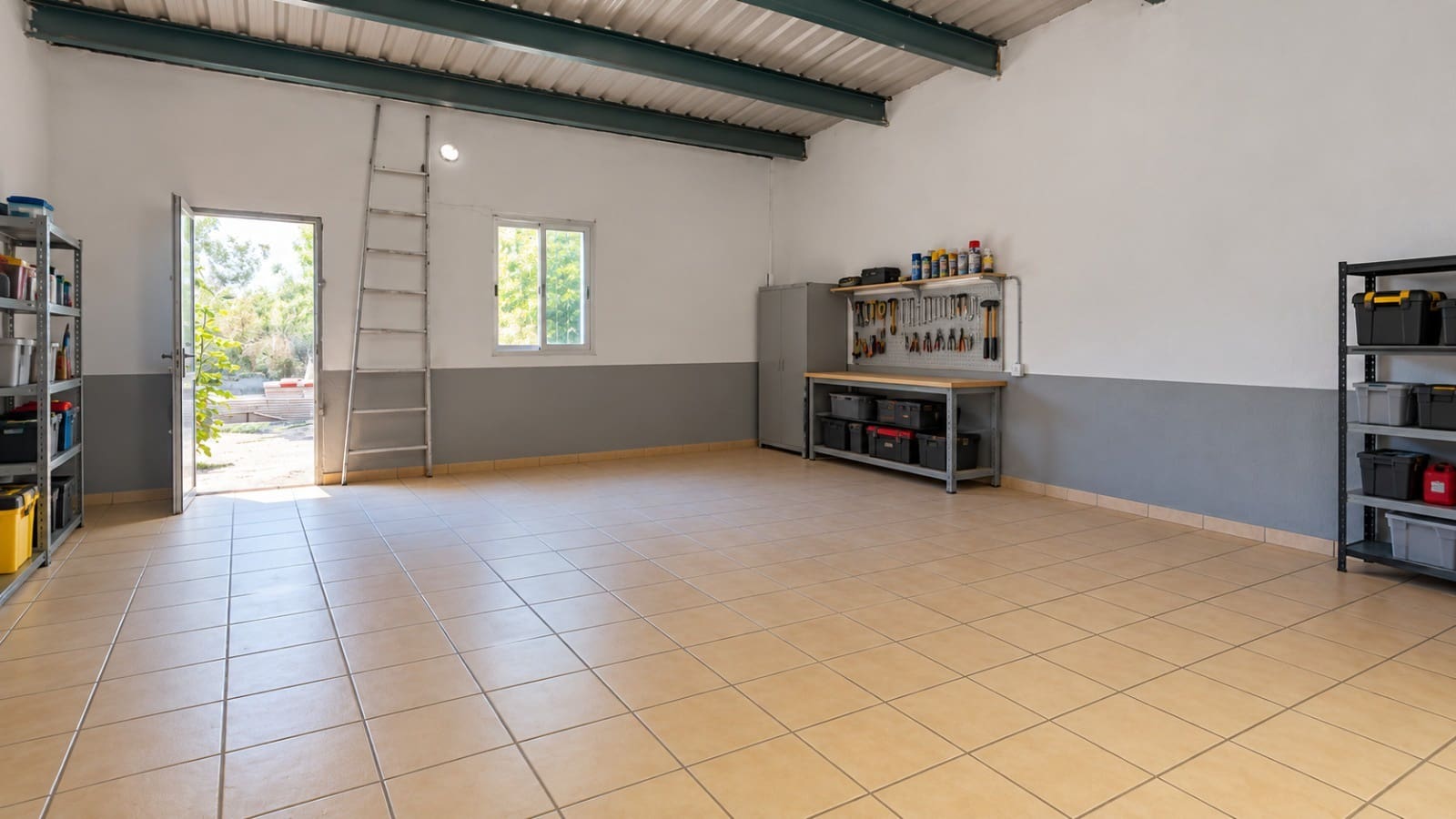 4 camera da letto Casa in vendita in Canada con garage - 105.000 € (Rif: 10131806)