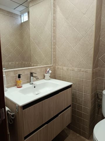 Piso de 4 habitaciones en Villena en venta - 125.000 € (Ref: 9273618)