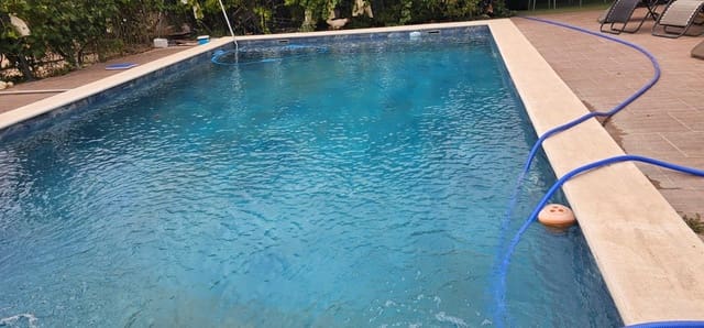 4 soveværelse Villa til salg i Villena med swimmingpool garage - € 260.000 (Ref: 9273639)