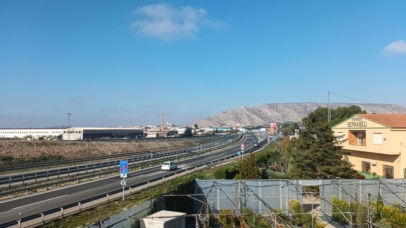 Yritys myytävänä paikassa Villena - 1 200 000 € (Ref: 9273661)