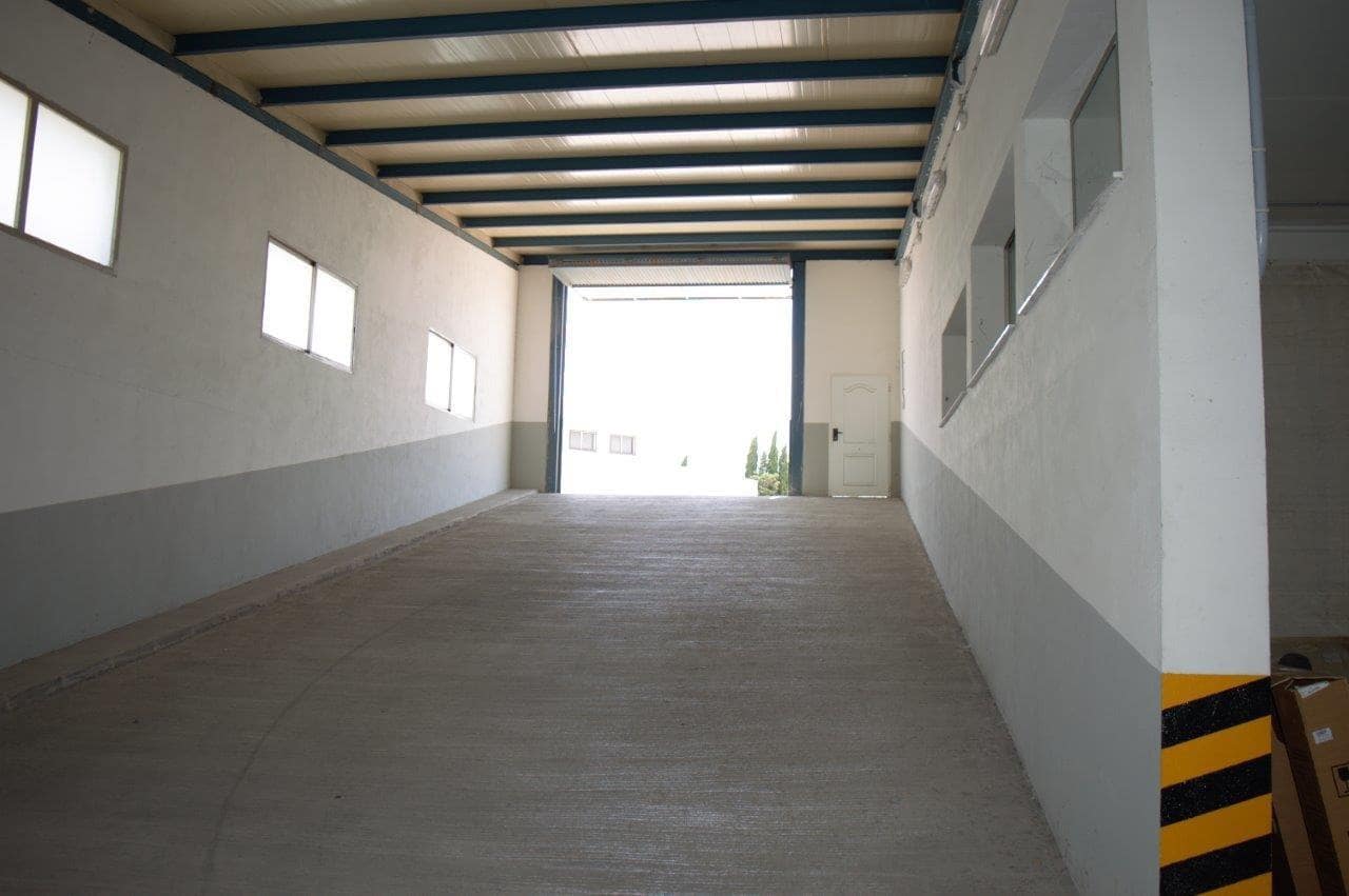 Business for sale in Villena with garage - € 1,200,000 (Ref: 9273661)