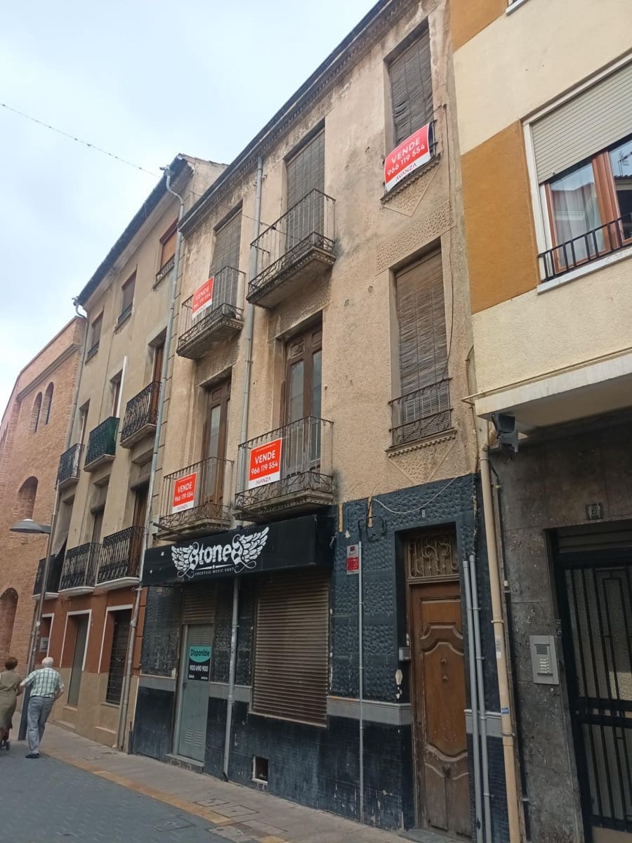 Hus til salgs i Villena - € 72 000 (Ref: 9276495)