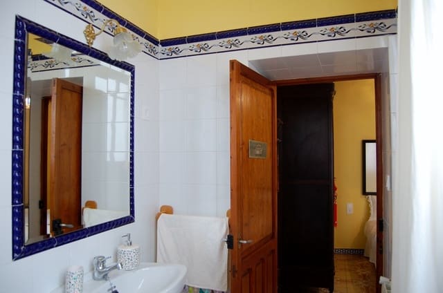 3 bedroom Townhouse for sale in Biar - € 205,000 (Ref: 9276496)