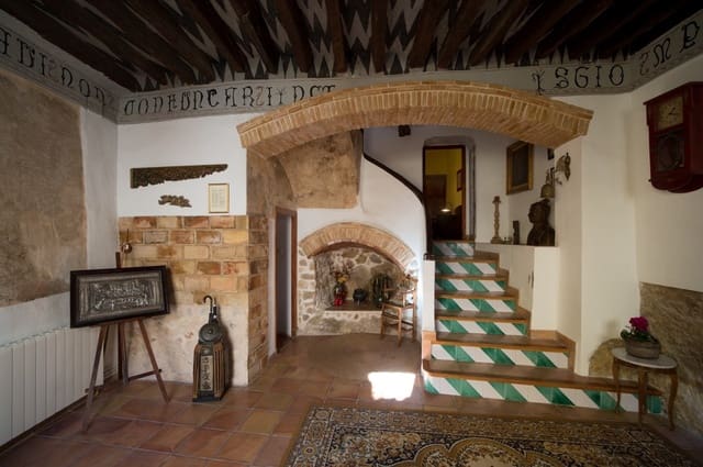 3 bedroom Townhouse for sale in Biar - € 205,000 (Ref: 9276496)