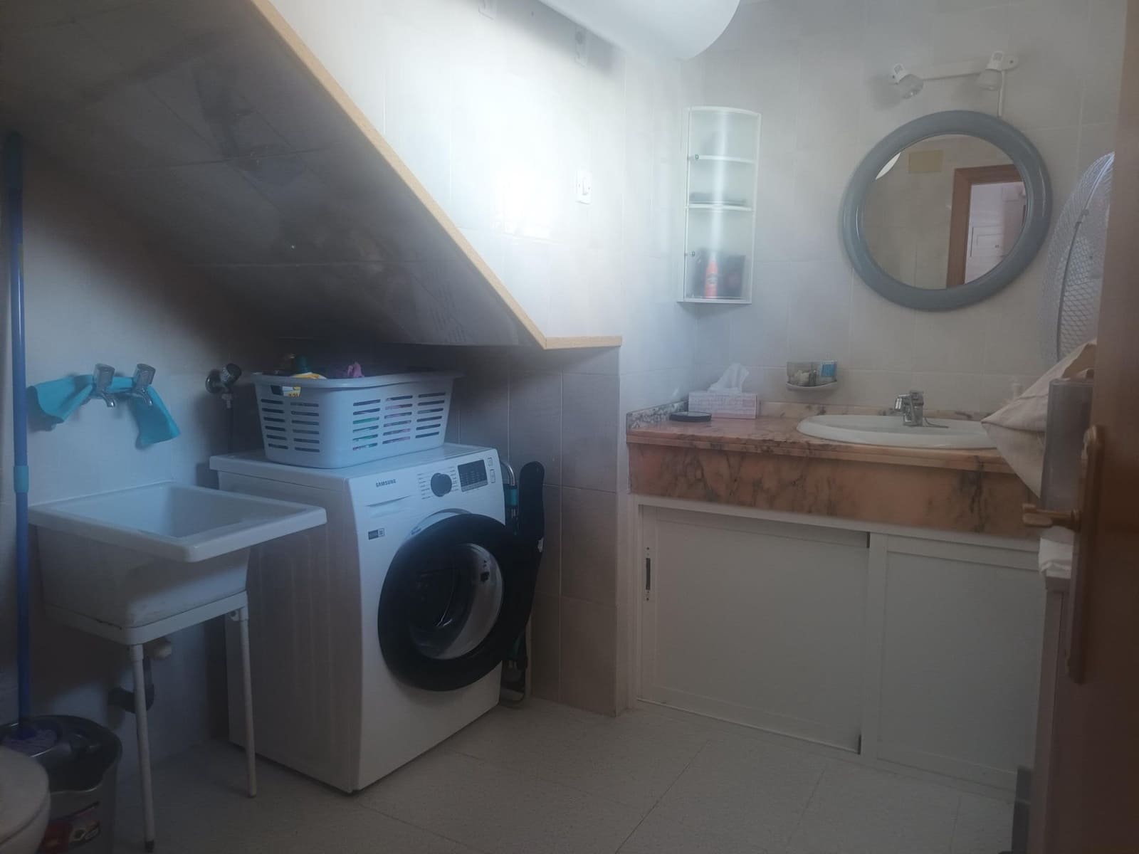 2 bedroom Apartment for sale in Arenales del Sol - € 225,000 (Ref: 9276497)