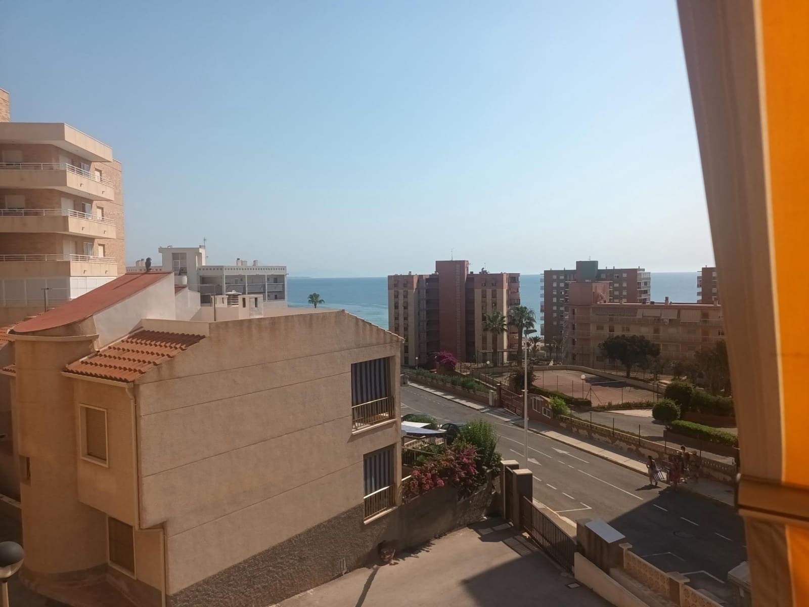 2 bedroom Apartment for sale in Arenales del Sol - € 225,000 (Ref: 9276497)