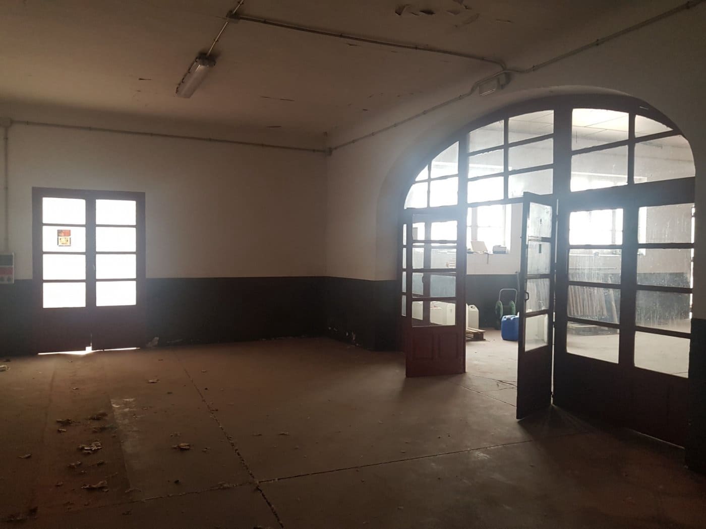 Business for sale in Villena - € 450,000 (Ref: 9341089)
