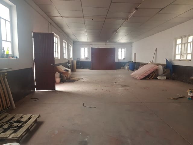 Bedrift til salgs i Villena - € 450 000 (Ref: 9341089)