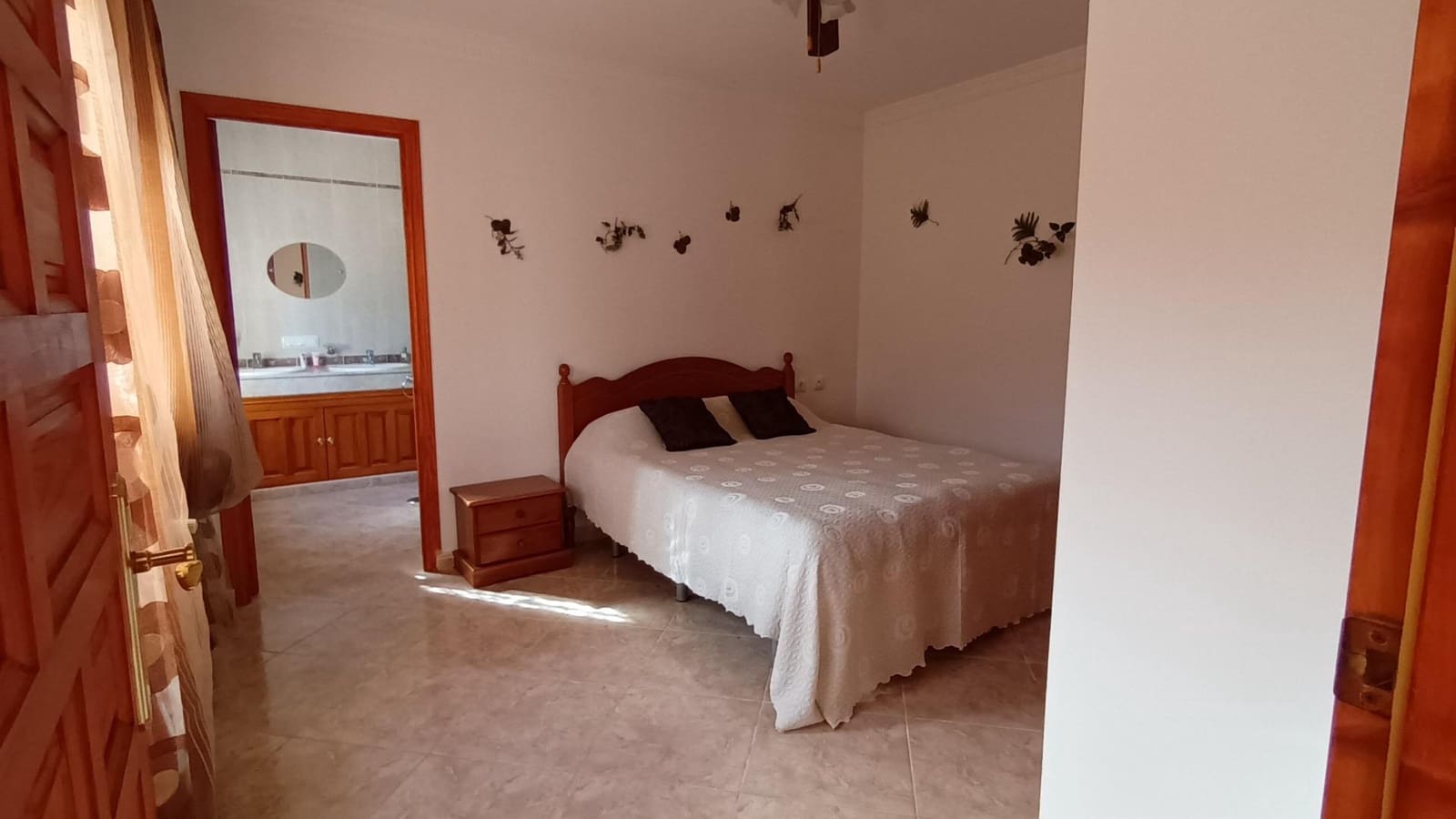 3 sovrum Villa till salu i Villena med pool - 245 000 € (Ref: 9359429)