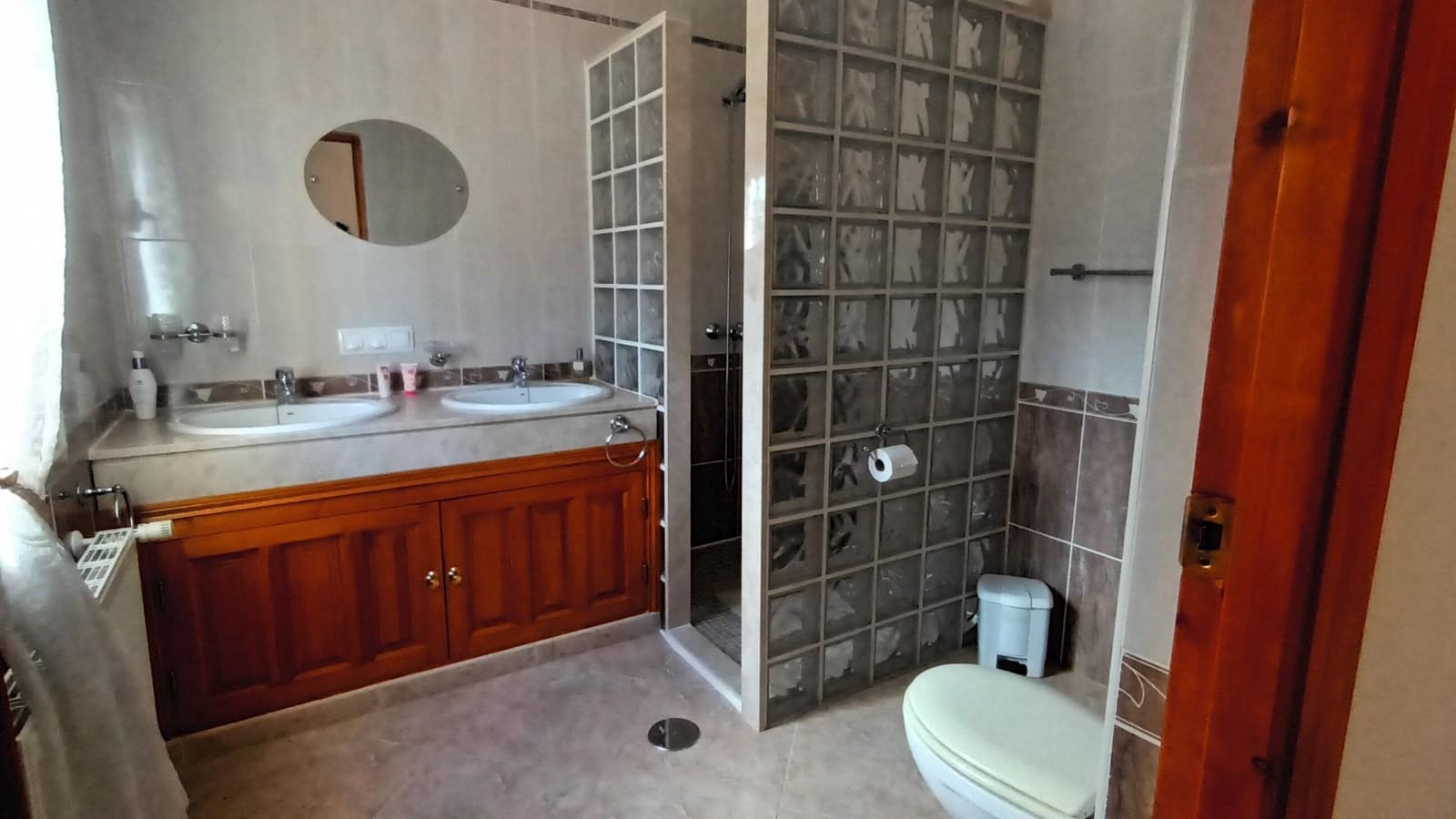 3 sovrum Villa till salu i Villena med pool - 245 000 € (Ref: 9359429)