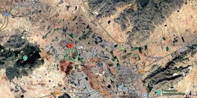 Mark till salu i Villena - 40 000 € (Ref: 9388123)