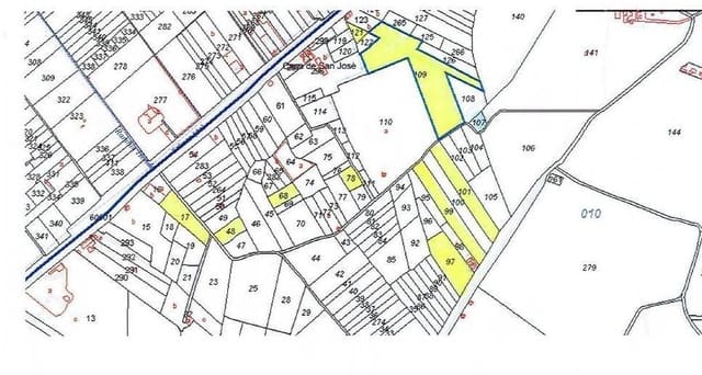 Mark till salu i Villena - 40 000 € (Ref: 9388123)