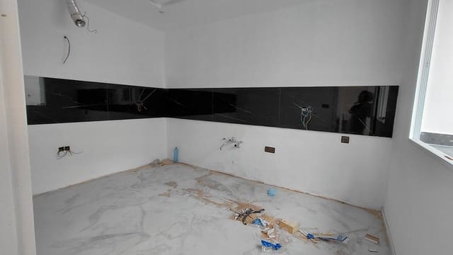 3 sypialnia Bungalow na sprzedaż w Villena - 136 000 € (Ref: 9401600)