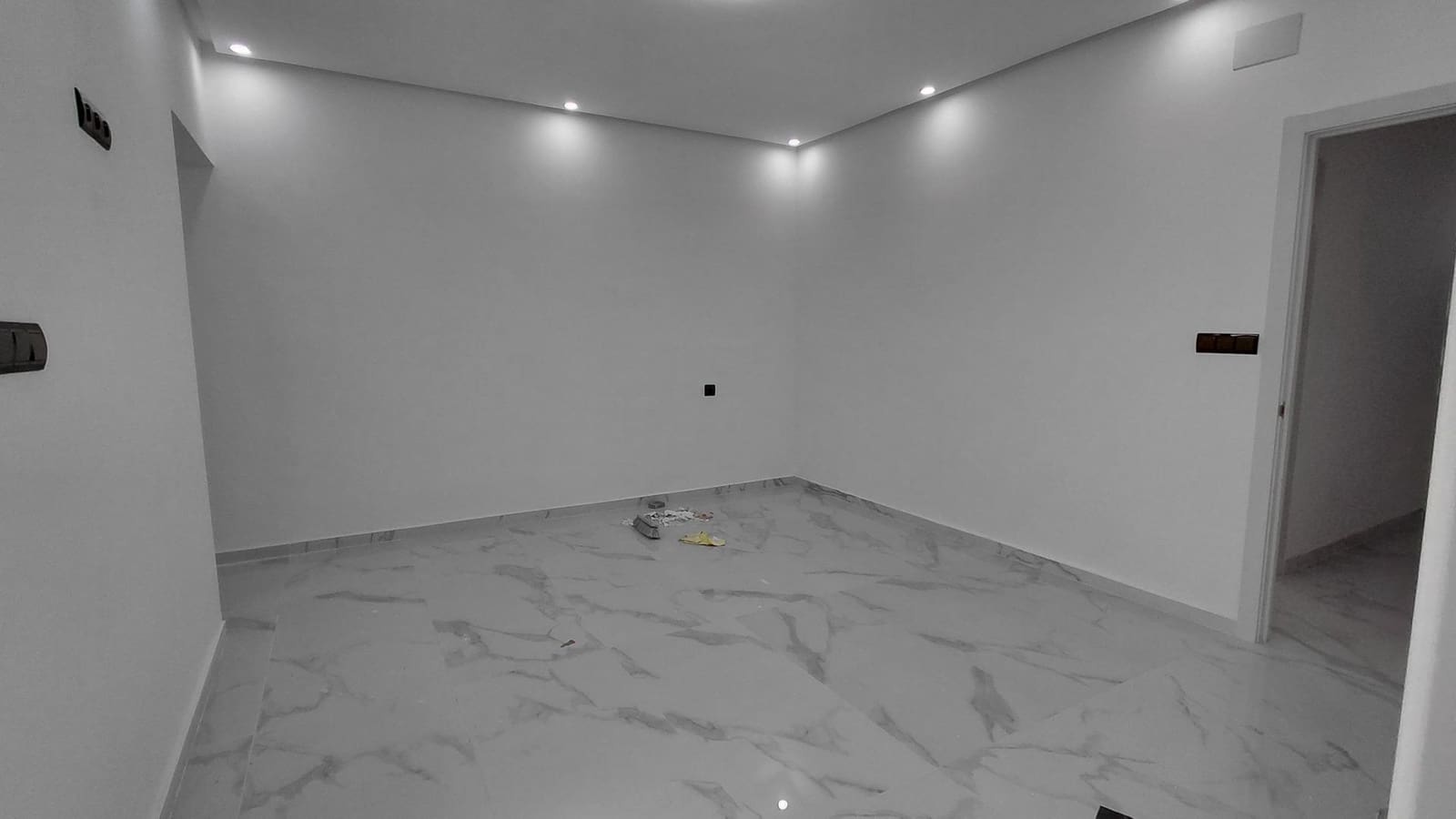 3 makuuhuone Bungalow myytävänä paikassa Villena - 140 000 € (Ref: 9401600)