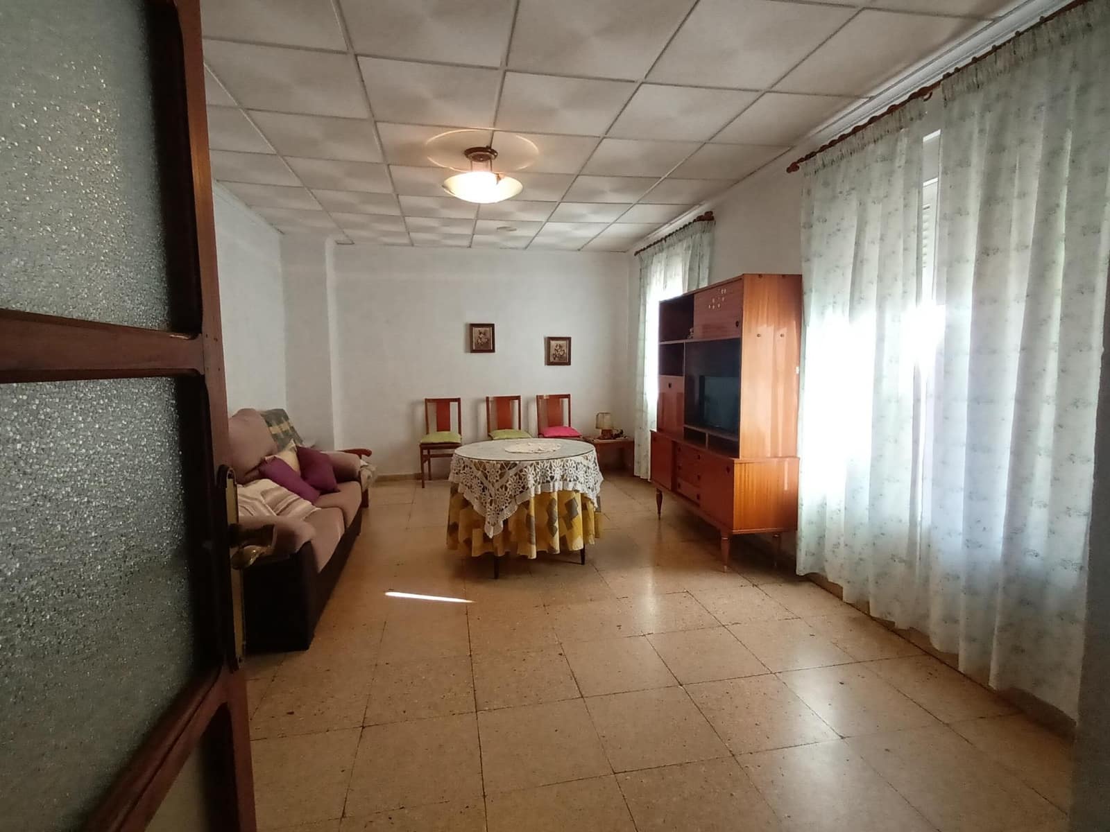 4 soverom Hus til salgs i Villena med garasje - € 148 000 (Ref: 9418747)