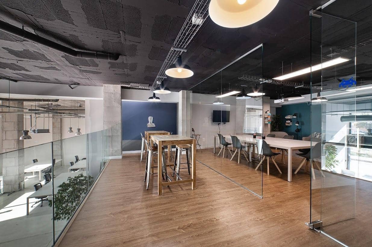 Erhverv til salg i Villena - € 350.000 (Ref: 9440221)