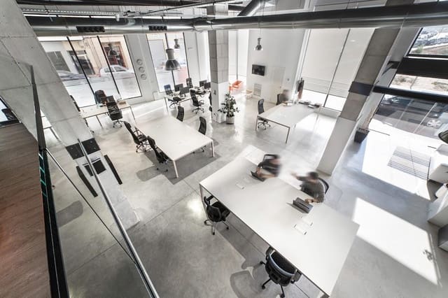 Erhverv til salg i Villena - € 350.000 (Ref: 9440221)