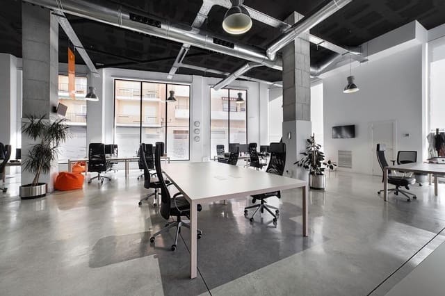 Comercial para venda em Villena - 350 000 € (Ref: 9440221)