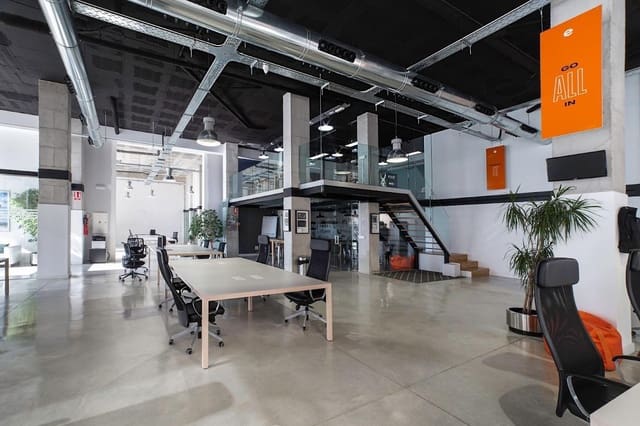 Comercial para venda em Villena - 350 000 € (Ref: 9440221)
