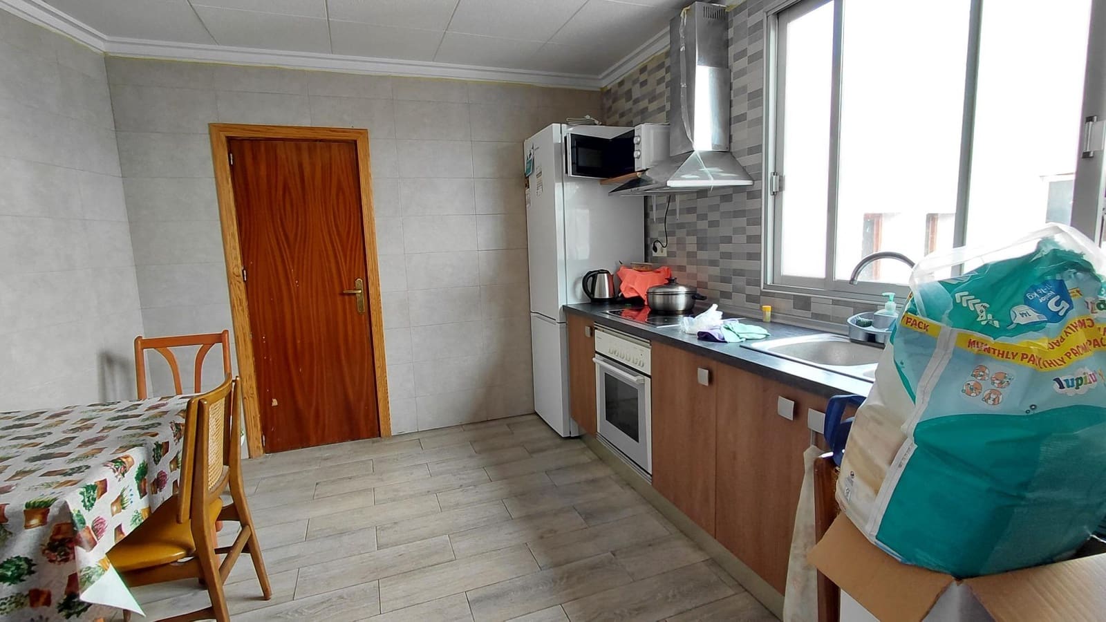 Piso de 3 habitaciones en Villena en venta - 79.000 € (Ref: 9446608)