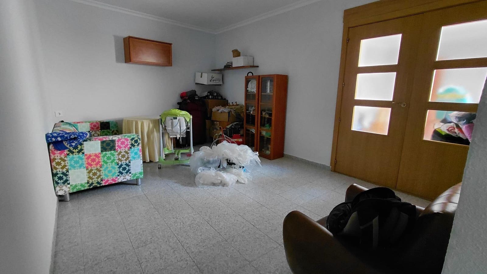 Piso de 3 habitaciones en Villena en venta - 79.000 € (Ref: 9446608)