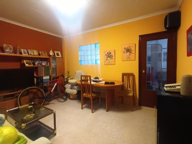 3 soveværelse Lejlighed til salg i Villena - € 73.500 (Ref: 9474294)