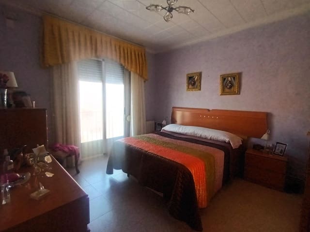 3 soveværelse Lejlighed til salg i Villena - € 73.500 (Ref: 9474294)