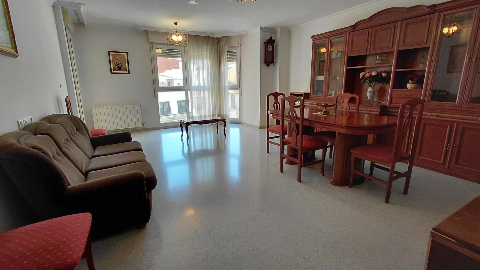 4 Zimmer Wohnung zu verkaufen in Villena - 180.000 € (Ref: 9616046)