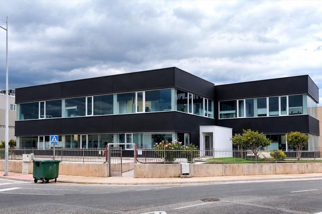 Bedrijf te koop in Elda - € 1.950.000 (Ref: 9630267)