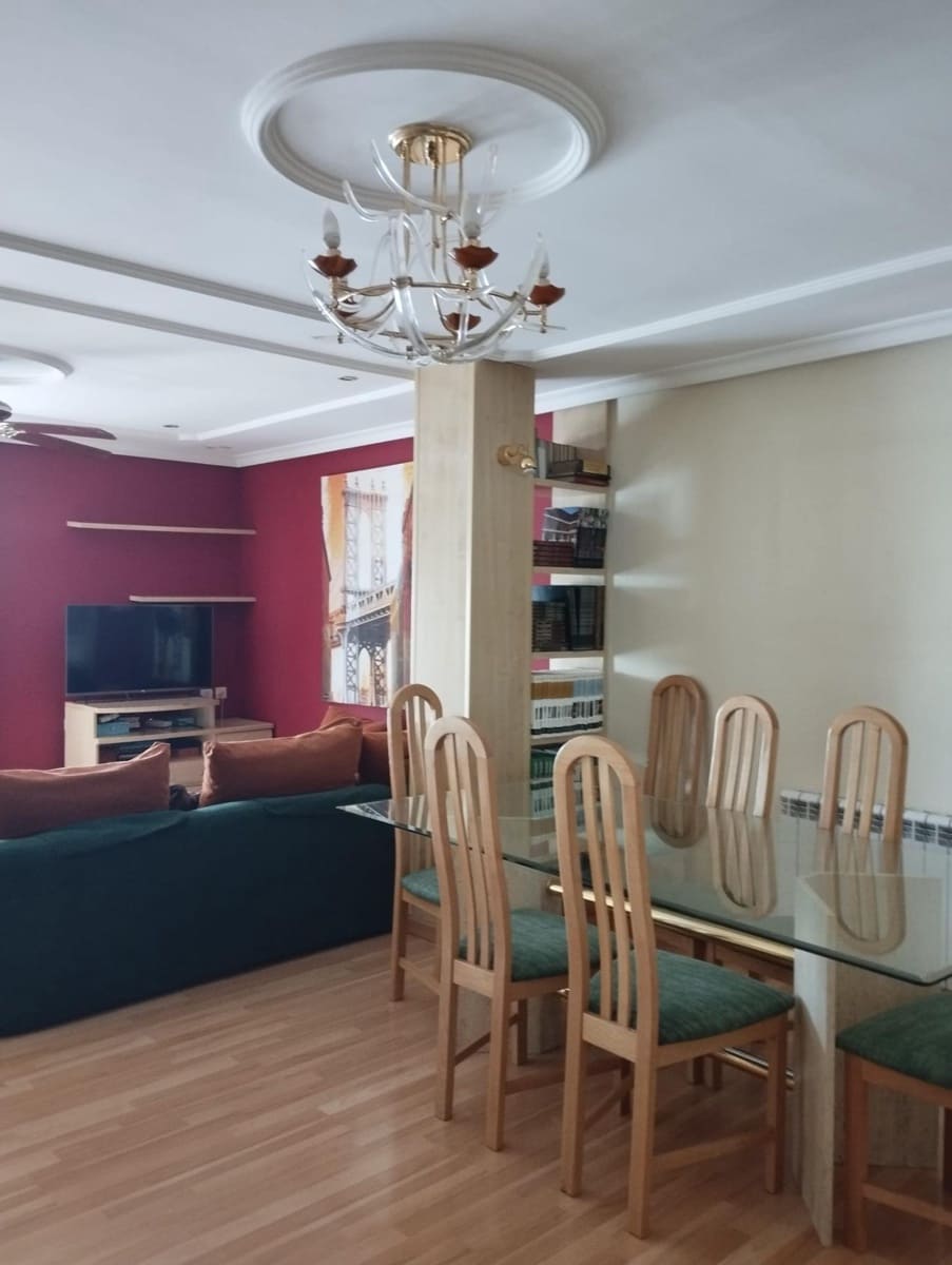 4 bedroom Flat for sale in Ibi - € 160,000 (Ref: 9677616)
